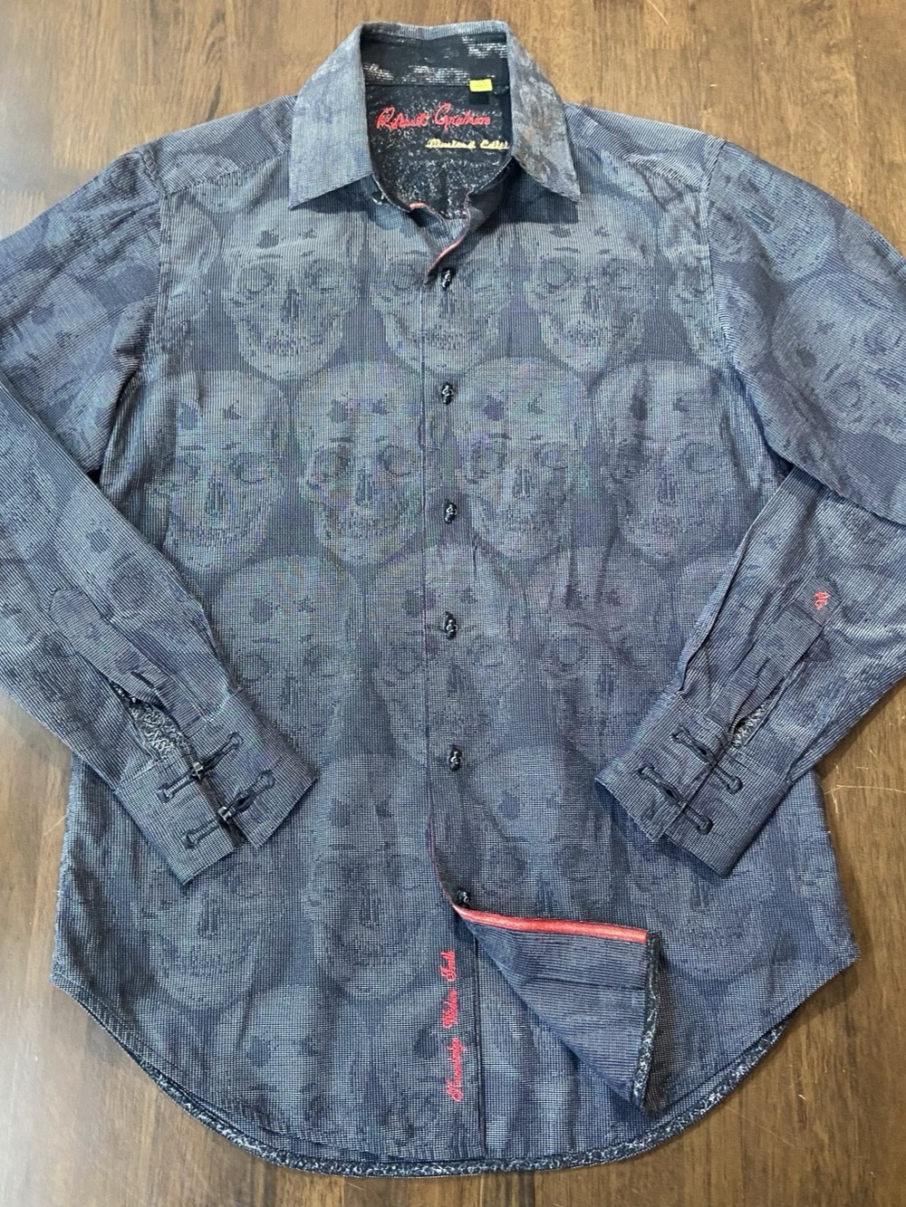 Robert Graham Limited Edition Shirt Mens XS Gray Skull Print Long Sleeve Button
